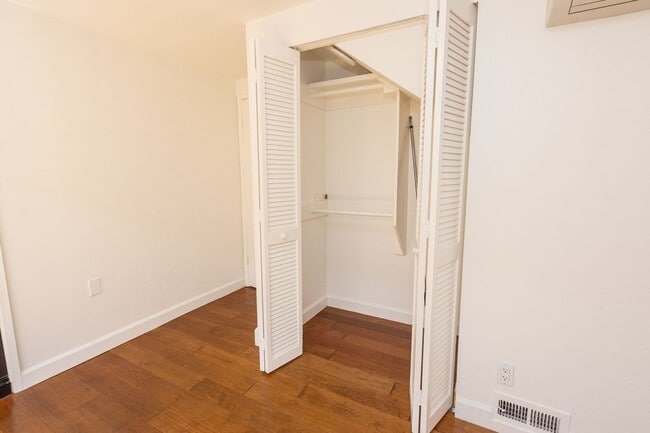 Building Photo - Iconic A-Frame Encinitas 4 Bed + Studio Sp...