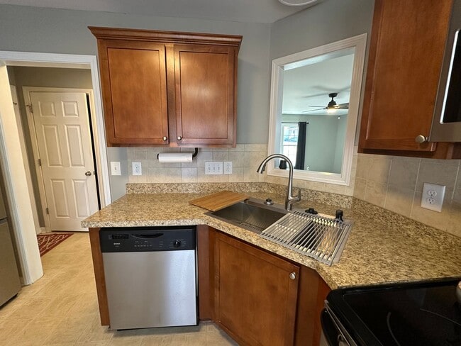 Building Photo - 66 Great Oak Ct