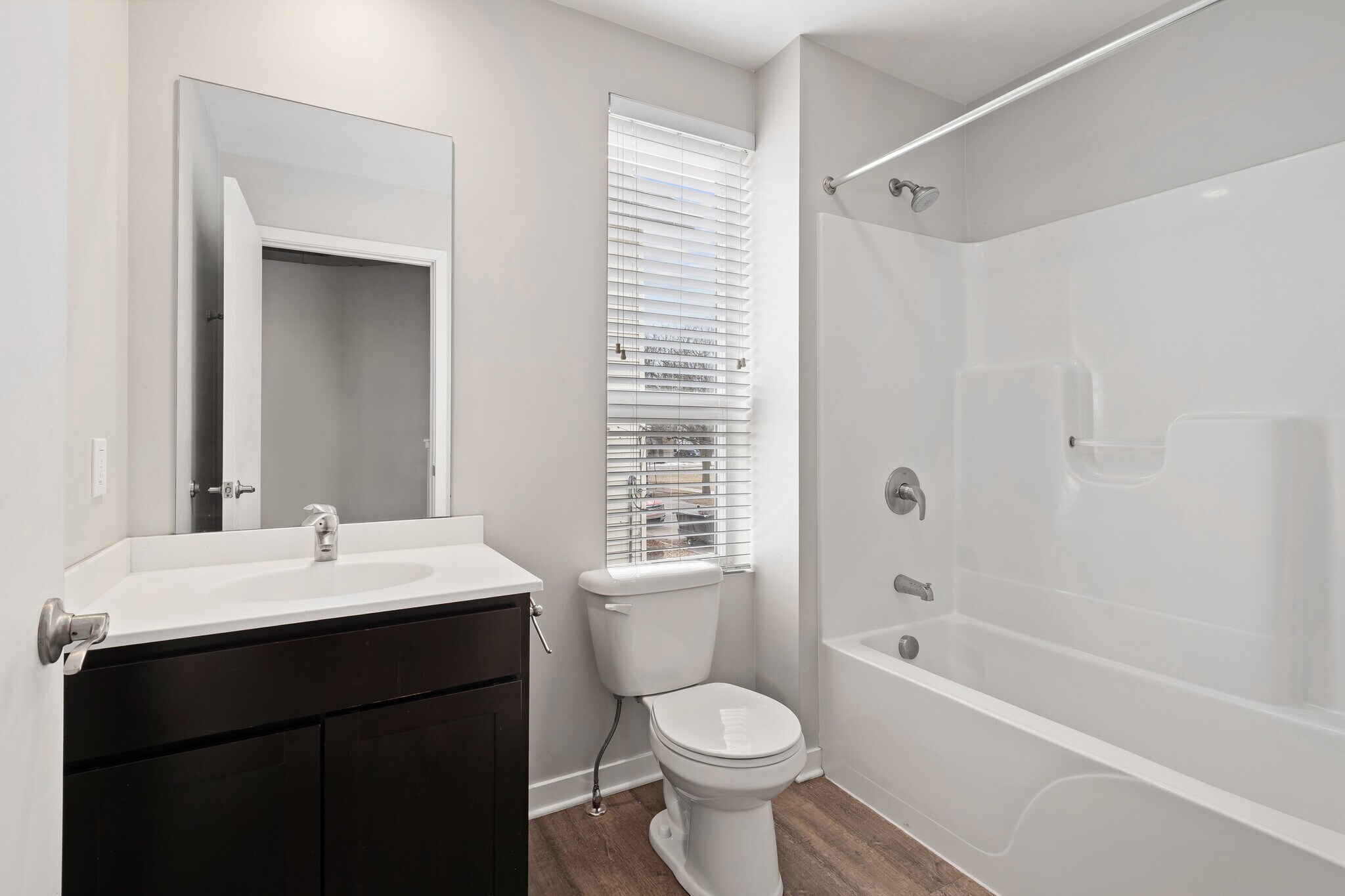 Building Photo - 600 Douglas St NW