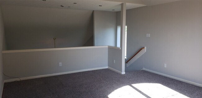 Building Photo - 22106 Bridgestone Oak Dr