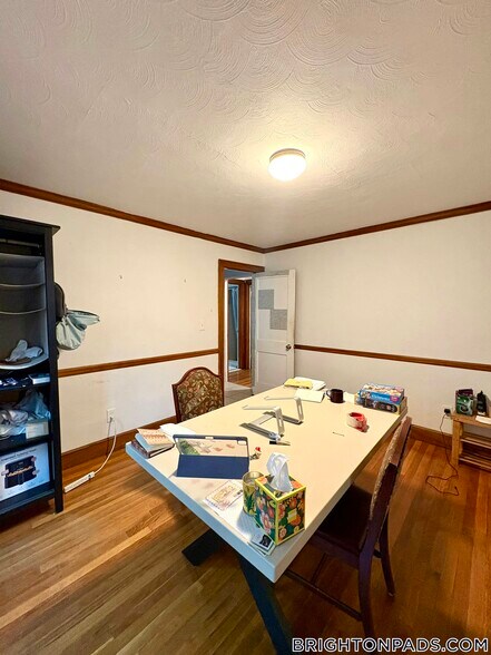 Building Photo - 22 Radnor Rd