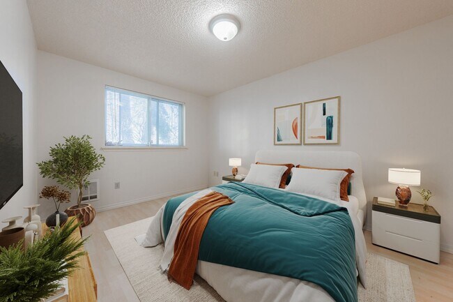 Building Photo - Tacoma Rambler