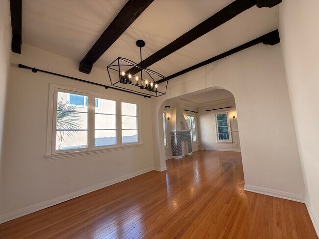 Dining Room - 1437 S Holt Ave