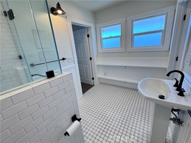 Building Photo - 2716 S La Salle Ave