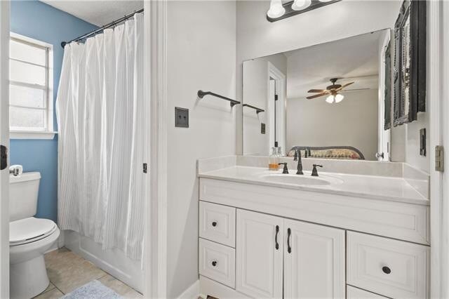 Building Photo - 105 N Kings Ct