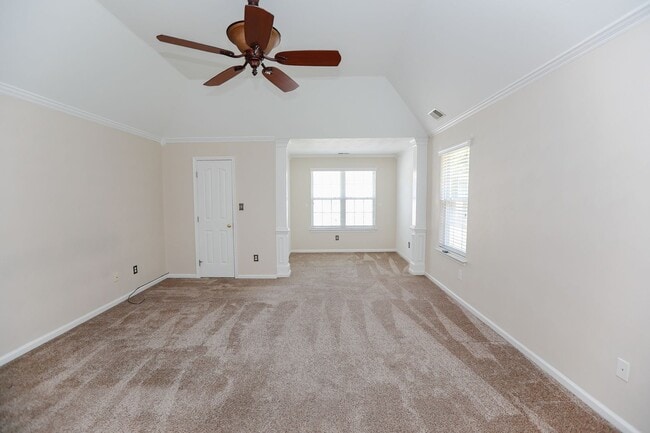 Building Photo - Gorgeous 5 Bedroom Rental in Virginia Beach