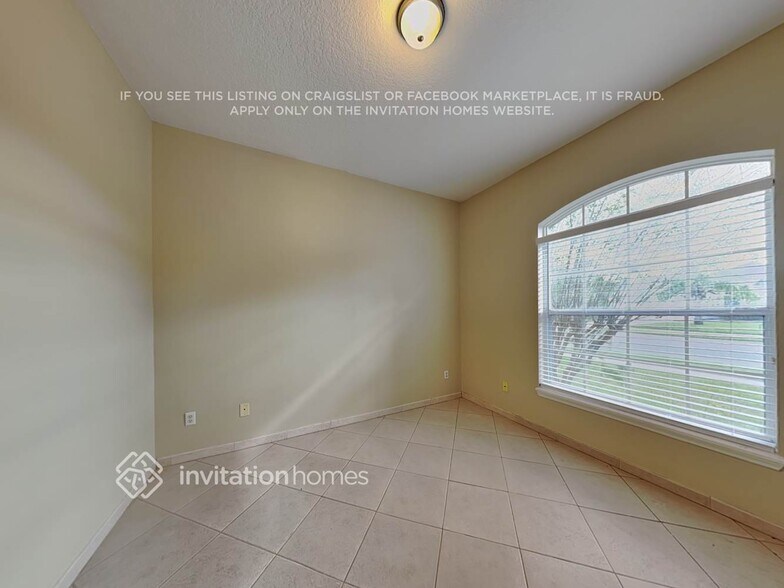 Building Photo - 11291 Moonshine Creek Cir