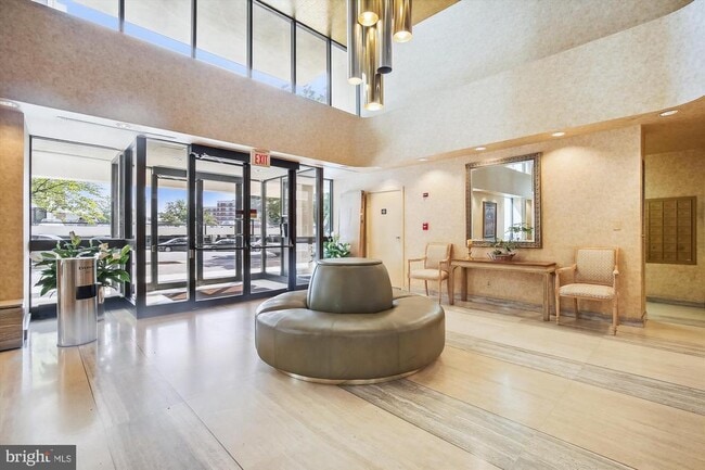 Building Photo - 1016 S Wayne St