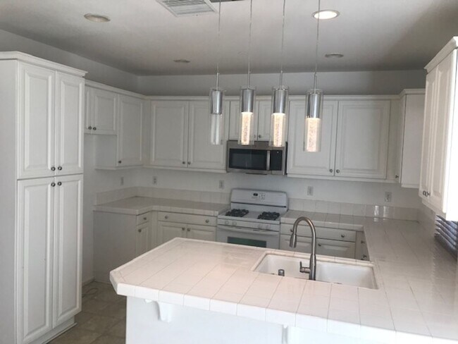 Building Photo - ***$300 OFF your first month rent*** Gated Community & Ready for you to call this beauty Home!