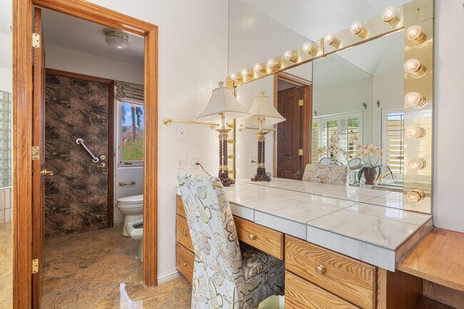 Building Photo - 50180 Vista Montana Rd