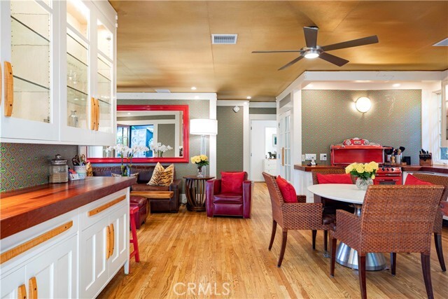 Building Photo - 195 S Parkwood Ave