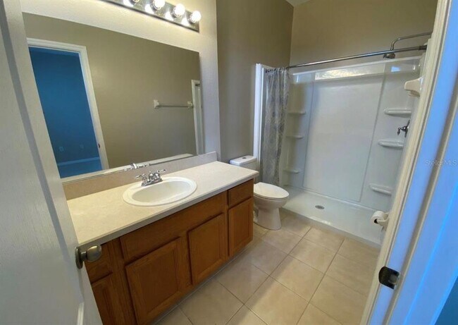 Building Photo - 103 Chelsea Dr