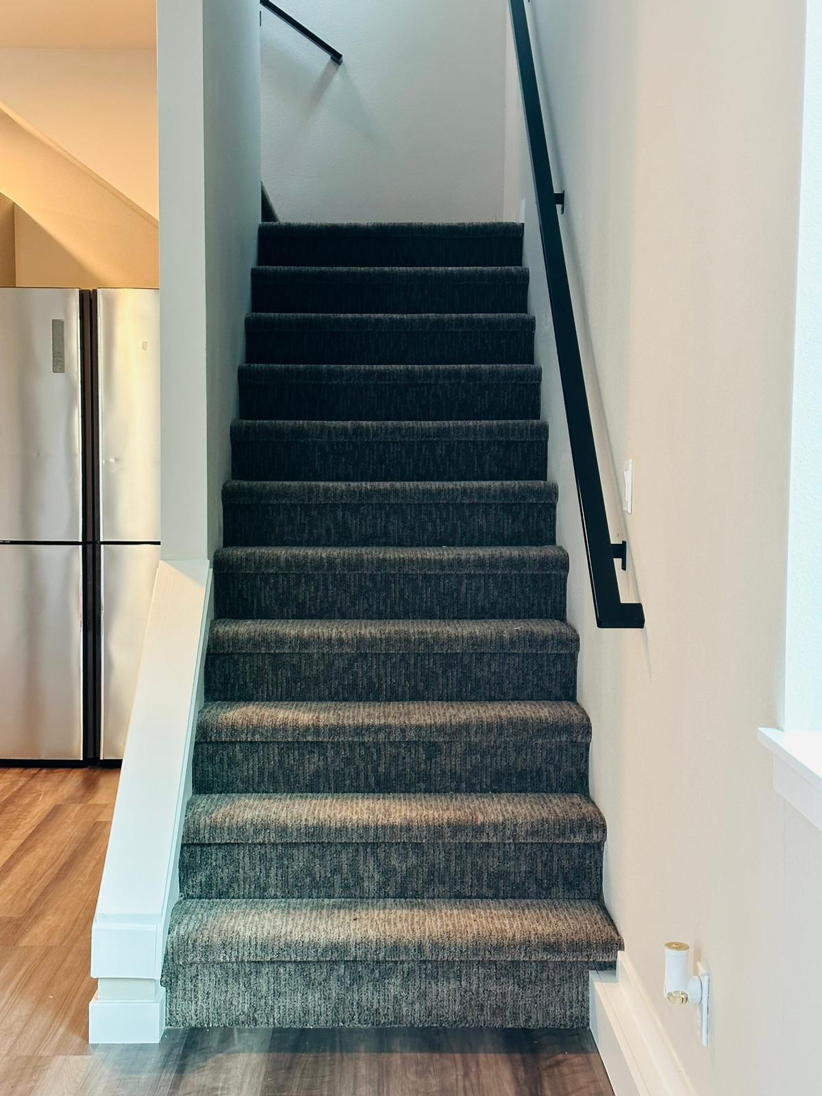 Building Photo - 2715 Maple St