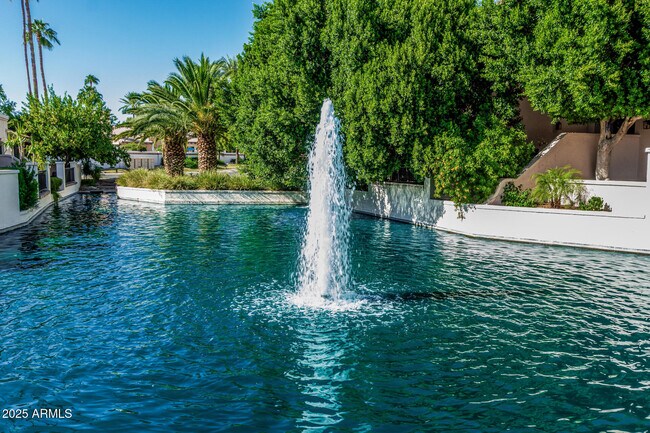 Building Photo - 10113 E Topaz Dr