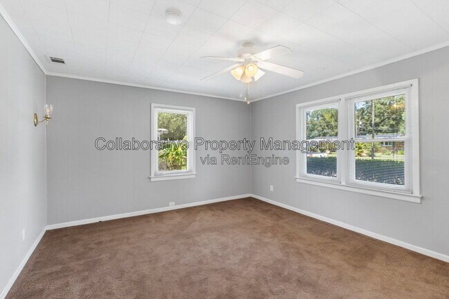 Building Photo - 319 Tanglewood Rd