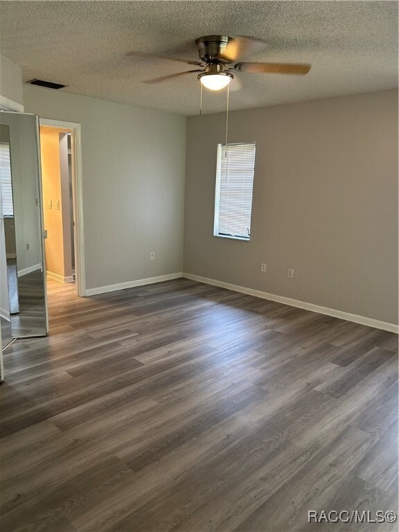 Building Photo - 13 Boxelder Ct