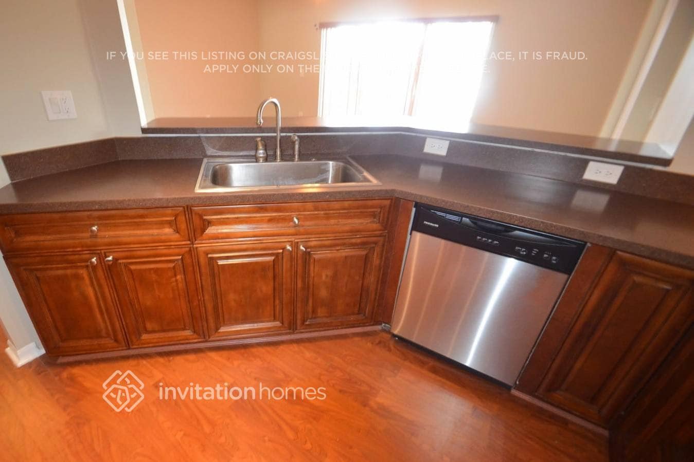 Building Photo - 16244 SW 44th Ln