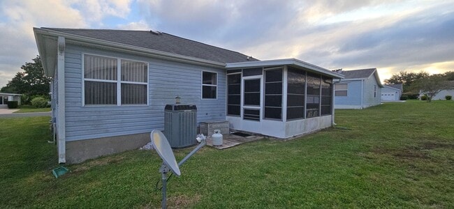 Building Photo - Furnished Rental in The Villages – 2BR/2BA Home on Del Toro Drive!