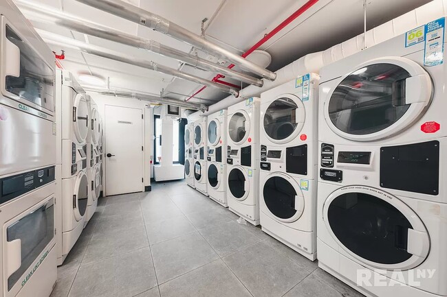 Building Photo - 60 West 125th Street