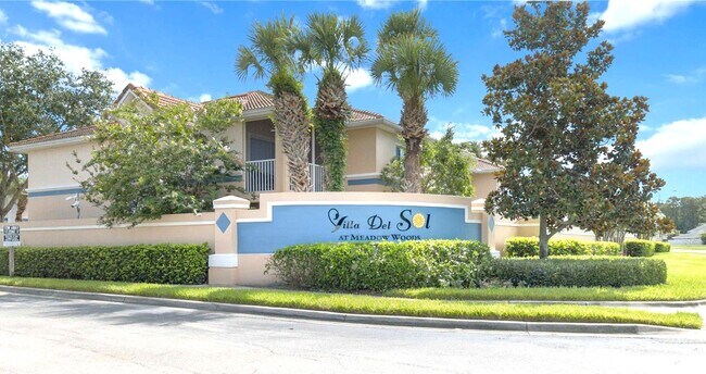 Building Photo - 521 Villa Del Sol Cir