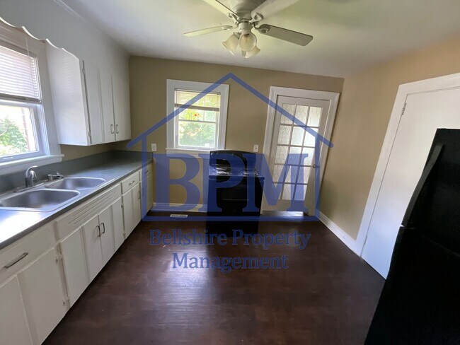 Building Photo - 3214 Wingate Ave
