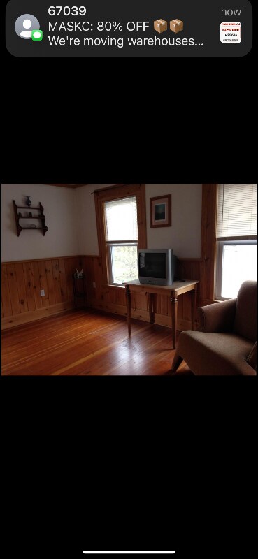 Building Photo - 1535 Pleasant St