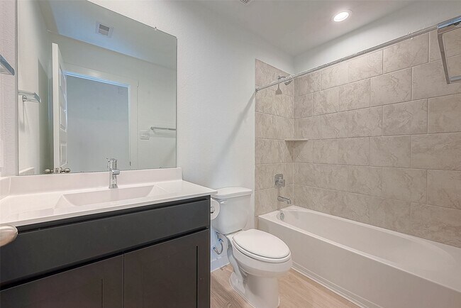 Building Photo - 4210 Harvest Creek Cr