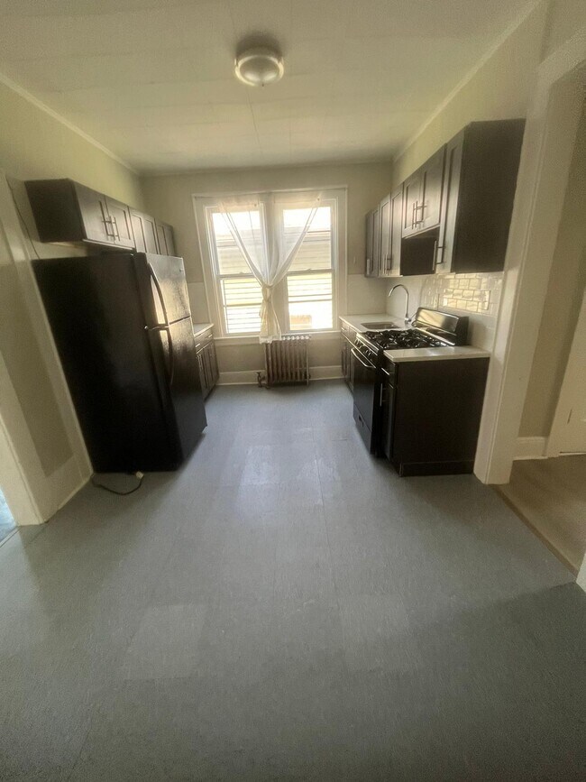 Primary Photo - 55 Melville Pl
