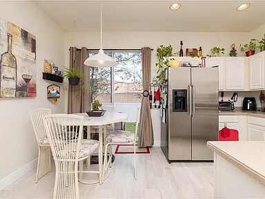 Kitchen 5 - 11658 Declaration Dr