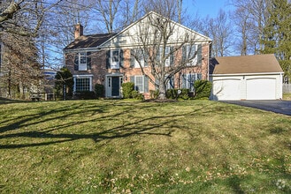 Building Photo - "Coming Soon" Stunning 4 bed, 4.5 baths, N...