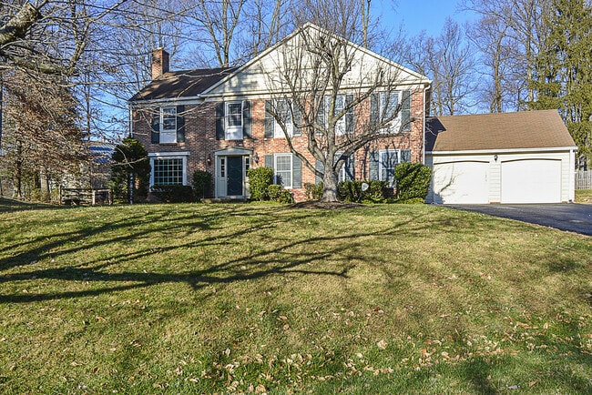 Primary Photo - "Coming Soon" Stunning 4 bed, 4.5 baths, N...