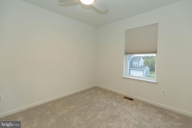 Building Photo - 767 Lord Fairfax St