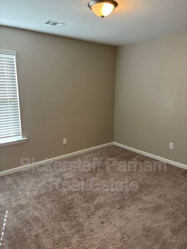 Building Photo - 6439 Sandy Bottom Dr