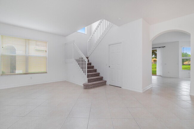 Building Photo - 10324 Willow Oaks Trail