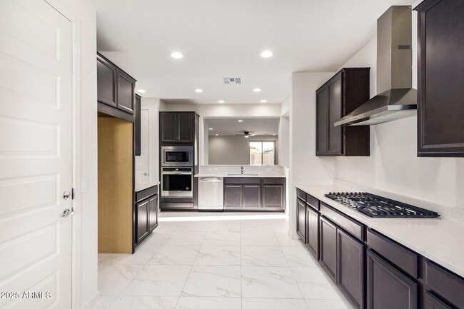 Building Photo - 6970 W Gwen St