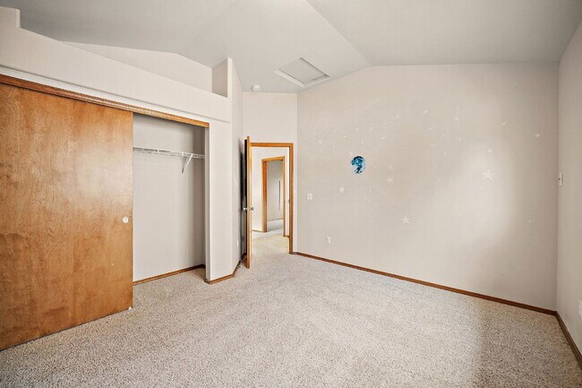 Building Photo - 8112 Old Exchange Dr