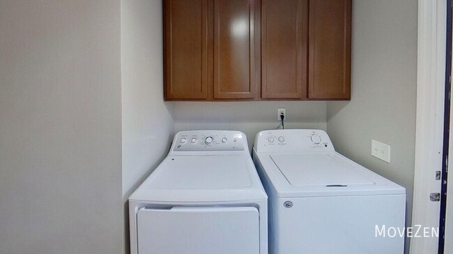 Building Photo - 6017 Whittier Dr