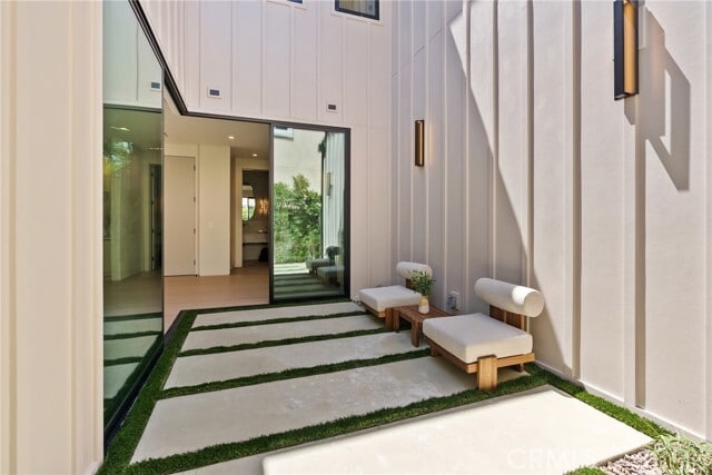 Building Photo - 14738 Otsego St