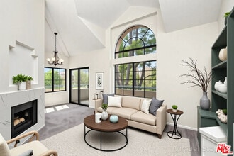 Building Photo - 18129 Erik Ct