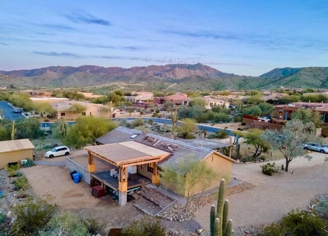 Building Photo - 1750 W Pearce Rd