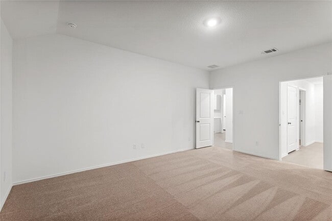 Building Photo - 161 Keefer