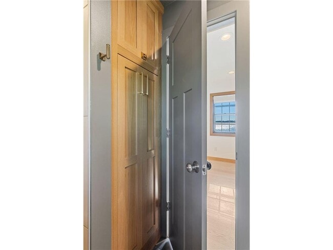 Building Photo - 5669 Hugo Rd