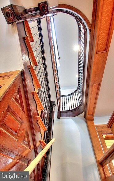 Building Photo - 1756 Park Rd NW