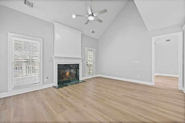 Building Photo - 2173 Foxboro Ln