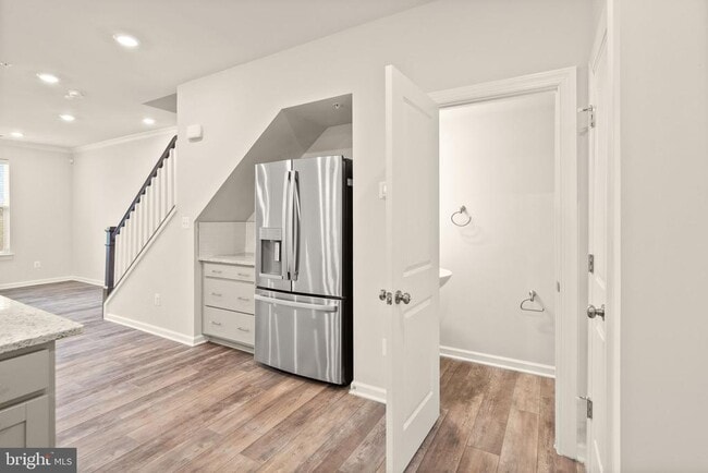 Building Photo - 43361 Radford Divide Ter