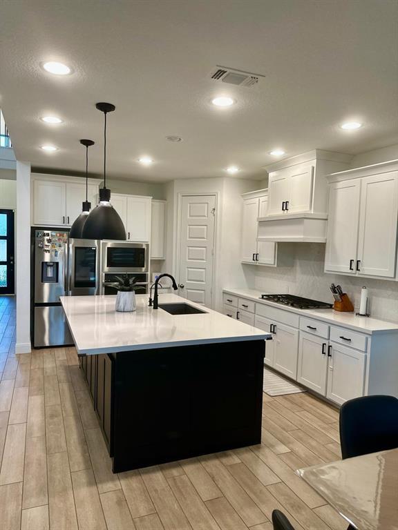 Building Photo - 1113 Scenic Grn Lp