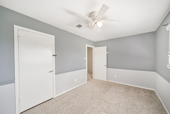 Building Photo - 12526 Chessington Dr