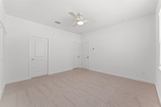 Building Photo - 4719 Bay Vista Dr