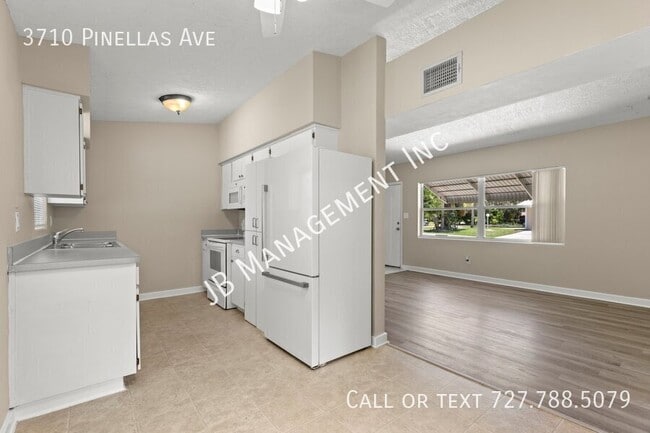 Building Photo - 3710 Pinellas Ave
