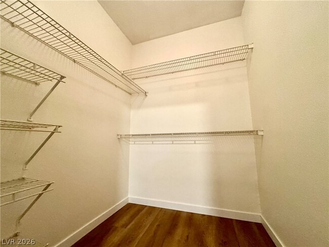 Building Photo - 1420 Red Crest Ln
